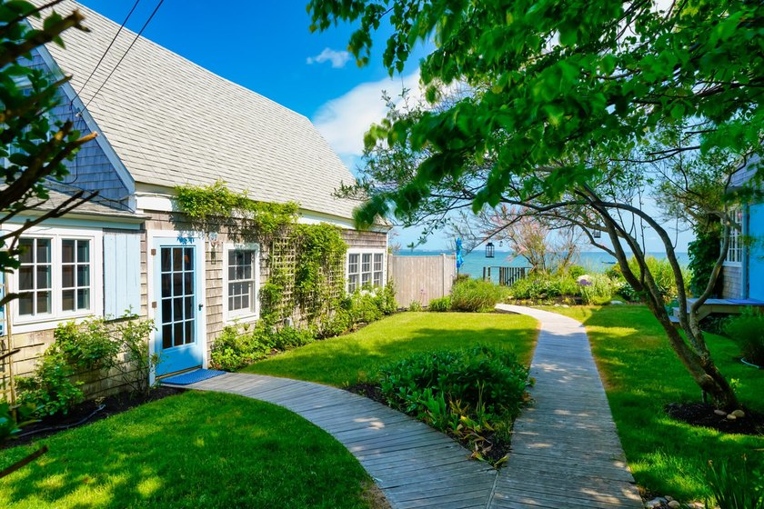 Welcome to your private waterfront retreat in the east end of - Beach Home for sale in Provincetown, Massachusetts on Beachhouse.com