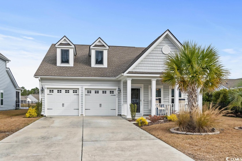 Wonderful home with a welcoming front porch which invites you in - Beach Home for sale in Murrells Inlet, South Carolina on Beachhouse.com