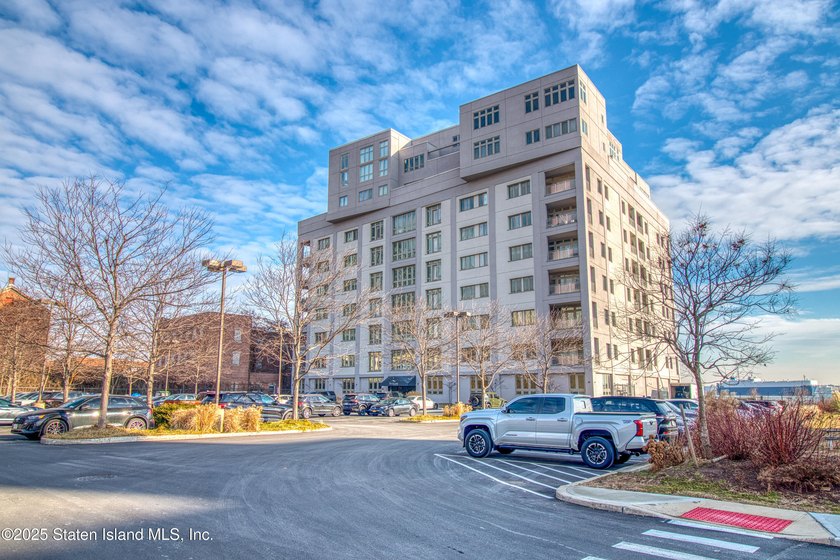 Welcome to 90 Bay Street Landing, a luxurious 24-hour gated - Beach Apartment for sale in Staten Island, New York on Beachhouse.com