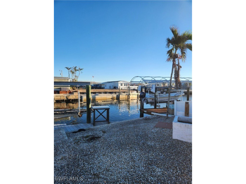 The seller is extremely motivated and will entertain any - Beach Lot for sale in St. James City, Florida on Beachhouse.com