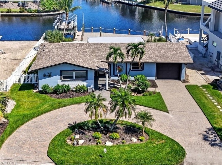 Panoramic Waterfront Views from this Amazing Pool home with - Beach Home for sale in Fort Myers Beach, Florida on Beachhouse.com