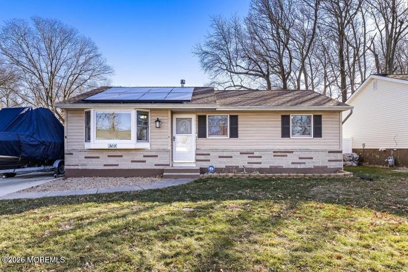 Move-in ready and thoughtfully renovated, this 3-bedroom, 1-bath - Beach Home for sale in Little Egg Harbor, New Jersey on Beachhouse.com