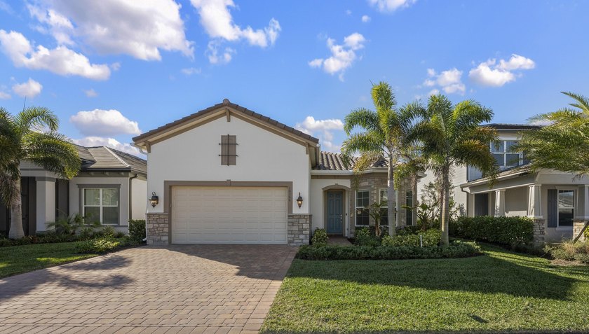 Welcome to luxury lakefront living in Avondale at Avenir, one of - Beach Home for sale in Palm Beach Gardens, Florida on Beachhouse.com
