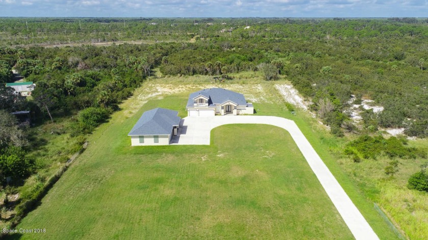 Marvelous riverfront, never lived in home, over 5 acres, and - Beach Home for sale in Malabar, Florida on Beachhouse.com