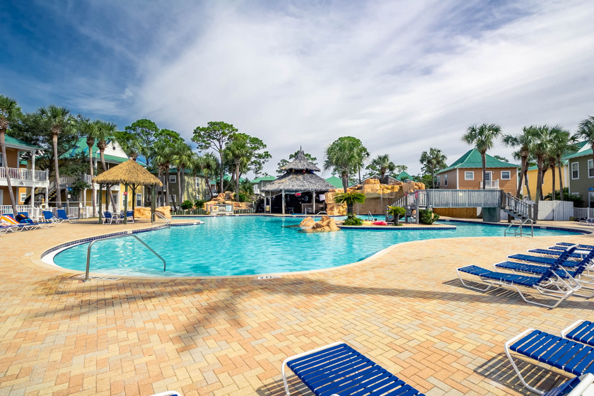 Fully Renovated Condo Near Beach, Tiki Bar & Amazing Pool - Beach Vacation Rentals in Pensacola, Florida on Beachhouse.com