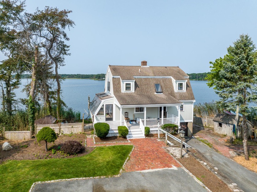 Back on the market with a clear title! 

A true diamond in the - Beach Home for sale in Dennis Port, Massachusetts on Beachhouse.com