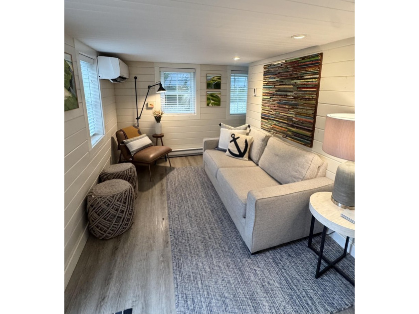 Unbeatable location in the West End-steps from Mussel Beach Gym - Beach Condo for sale in Provincetown, Massachusetts on Beachhouse.com