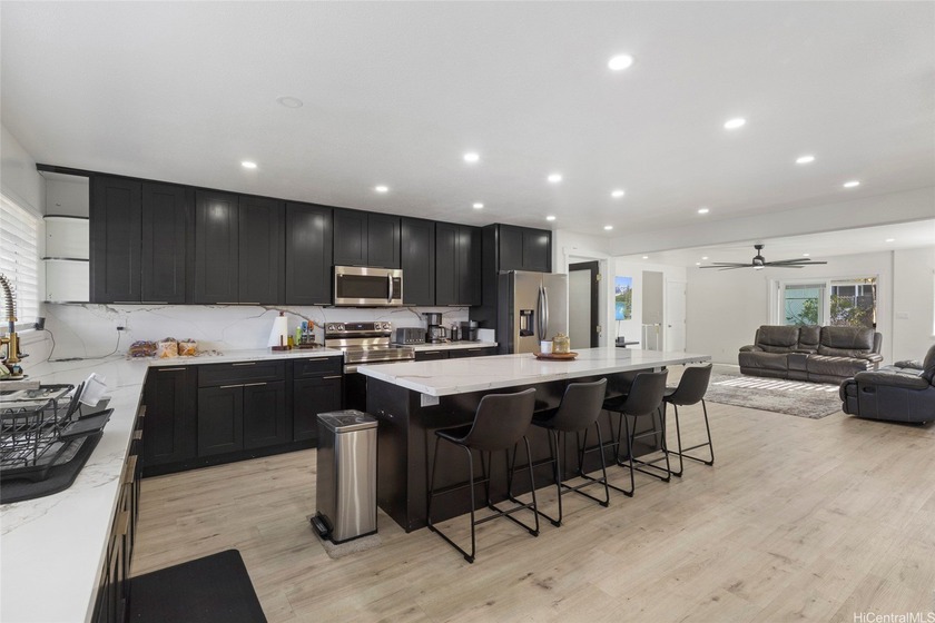 This large, renovated Wahiawa Heights property is perfect for - Beach Home for sale in Wahiawa, Hawaii on Beachhouse.com