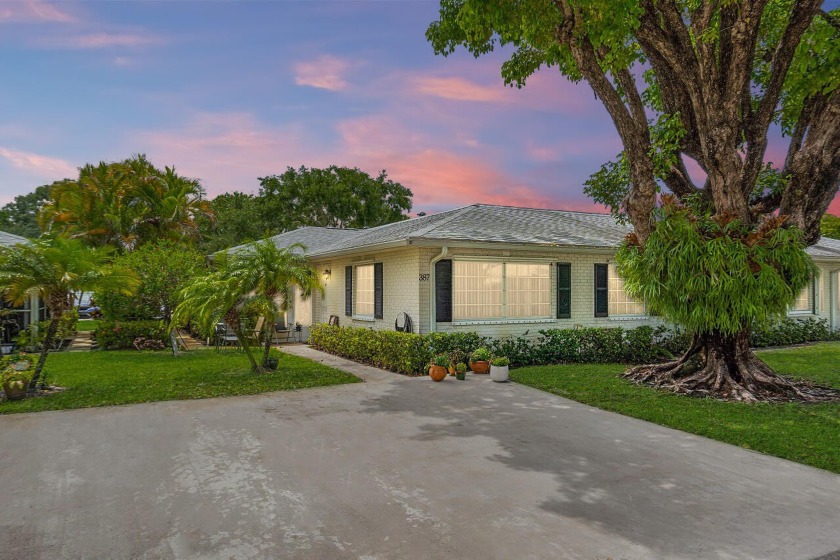 This charming home is available! Located in the amazing - Beach Condo for sale in Boynton Beach, Florida on Beachhouse.com