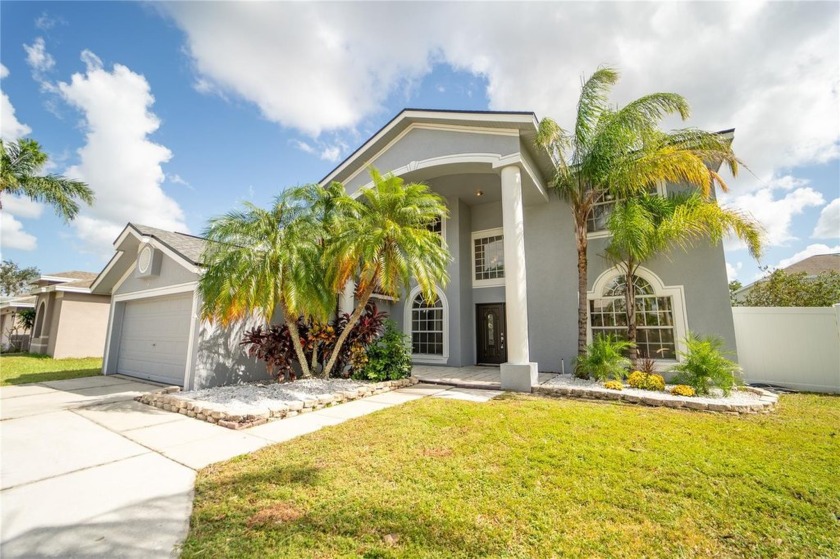 LOCATION, LOCATION, LOCATION! Here is your opportunity to live - Beach Home for sale in Riverview, Florida on Beachhouse.com