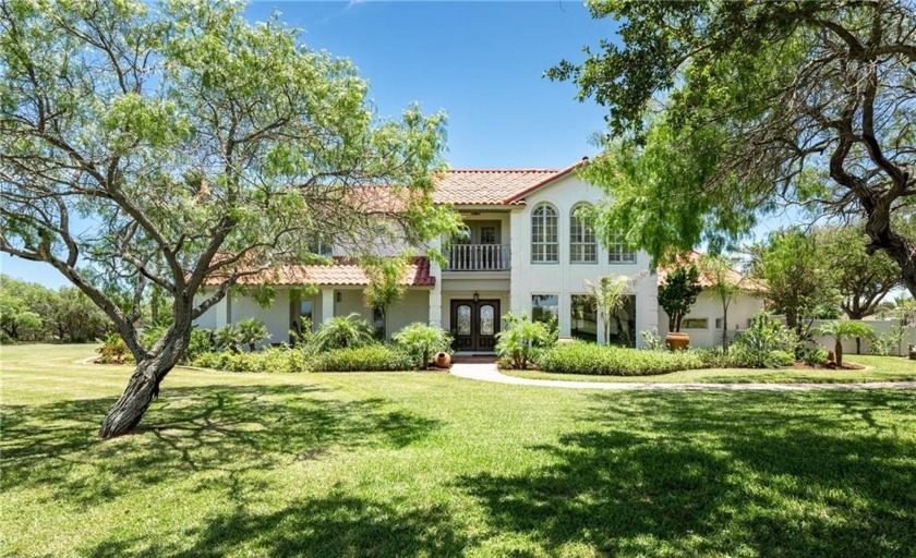 South Texas waterfront estate on 15.87 acres! Main house offers - Beach Home for sale in Corpus Christi, Texas on Beachhouse.com