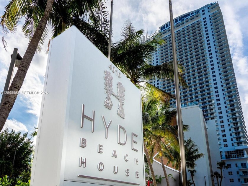 PRICED TO SELL - MOTIVATED SELLER!
Stunning 3-bedroom - Beach Condo for sale in Hollywood, Florida on Beachhouse.com