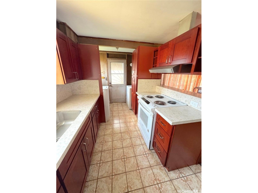 Rare opportunity to own a single-family home about 0.3 miles - Beach Condo for sale in Ewa Beach, Hawaii on Beachhouse.com