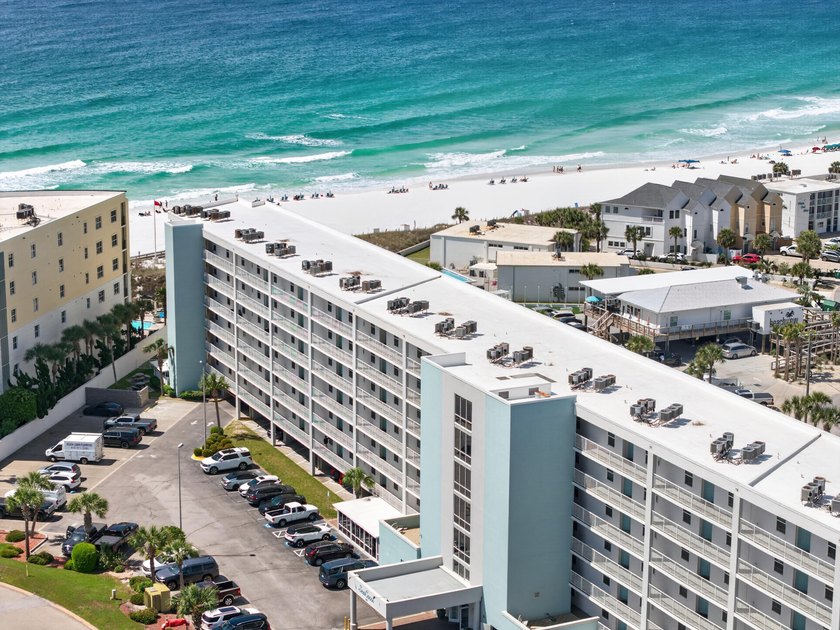 Discover your ideal coastal retreat on Okaloosa Island, where - Beach Condo for sale in Fort Walton Beach, Florida on Beachhouse.com