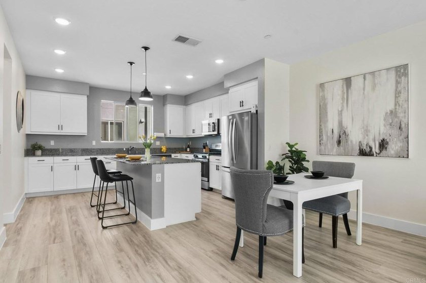 Welcome to sought-after Playa Del Sol community, located in the - Beach Townhome/Townhouse for sale in San Diego, California on Beachhouse.com