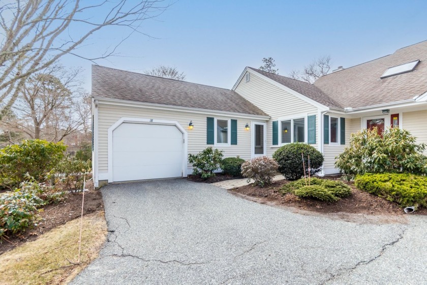 Discover the ideal 55+ community lifestyle where activities - Beach Condo for sale in Mashpee, Massachusetts on Beachhouse.com