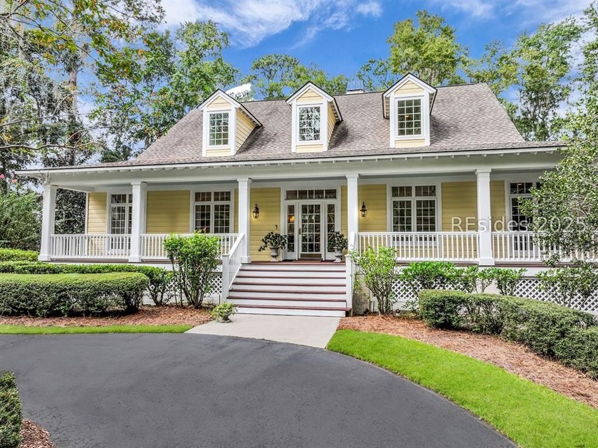 Nestled on a private one-acre homesite, this 3-bedroom, 2.5-bath - Beach Home for sale in Okatie, South Carolina on Beachhouse.com