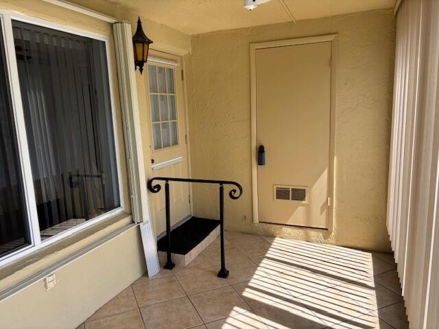 Ground floor unit just 200 steps from the pool! Kitchen has been - Beach Condo for sale in Greenacres, Florida on Beachhouse.com