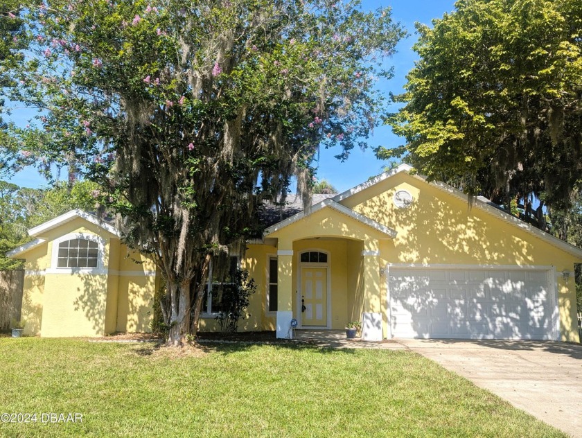 Remarkable waterfront-on-two-sides home with not another home in - Beach Home for sale in Port Orange, Florida on Beachhouse.com