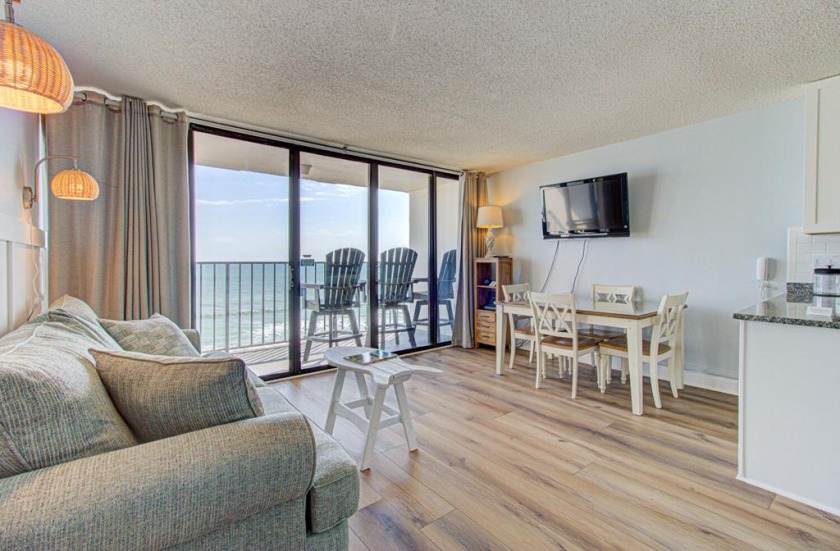 Atlantic Towers Oceanfront Suites - Beach Vacation Rentals in Carolina Beach, North Carolina on Beachhouse.com