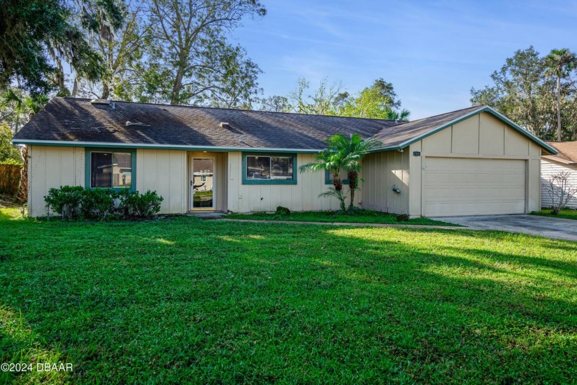 Lovely Ormond Beach neighborhood close to shopping, restaurants - Beach Home for sale in Ormond Beach, Florida on Beachhouse.com