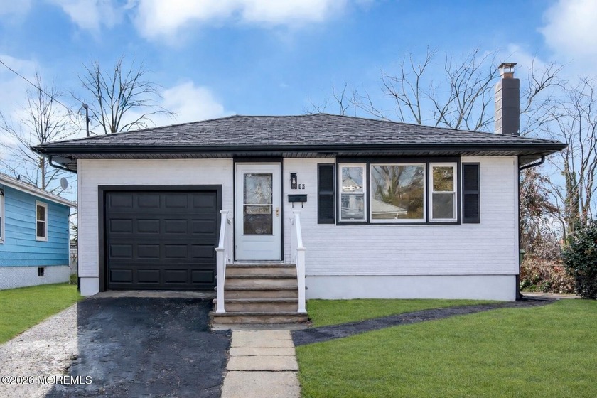 *Please submit highest & best offers by 12PM on Tuesday 1/20* - Beach Home for sale in Neptune, New Jersey on Beachhouse.com