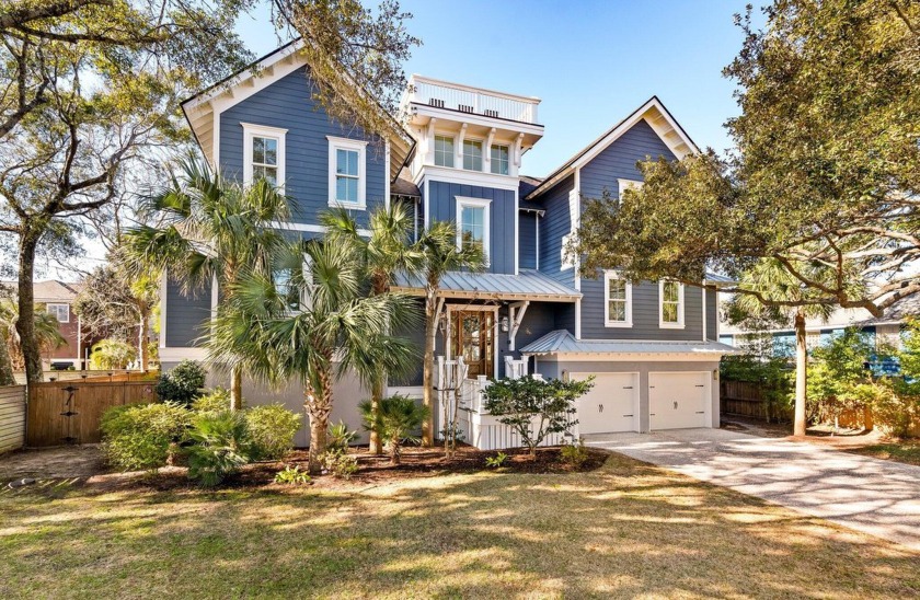 Living at its finest in this stunning coastal retreat that is - Beach Home for sale in Isle of Palms, South Carolina on Beachhouse.com