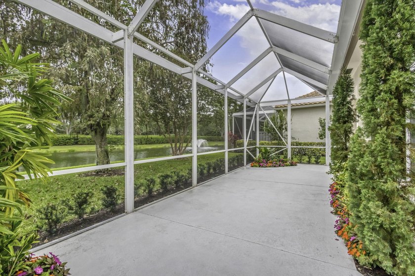 Welcome to this exceptional residence located in the prestigious - Beach Home for sale in Palm Beach Gardens, Florida on Beachhouse.com
