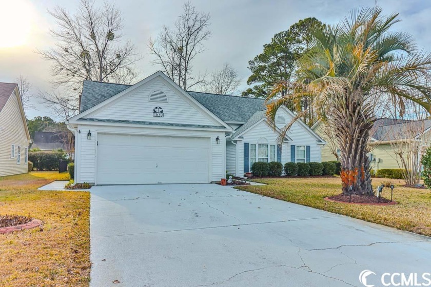 Welcome to 1639 Wood Thrush Dr, a charming 3-bedroom, 2-bathroom - Beach Home for sale in Murrells Inlet, South Carolina on Beachhouse.com