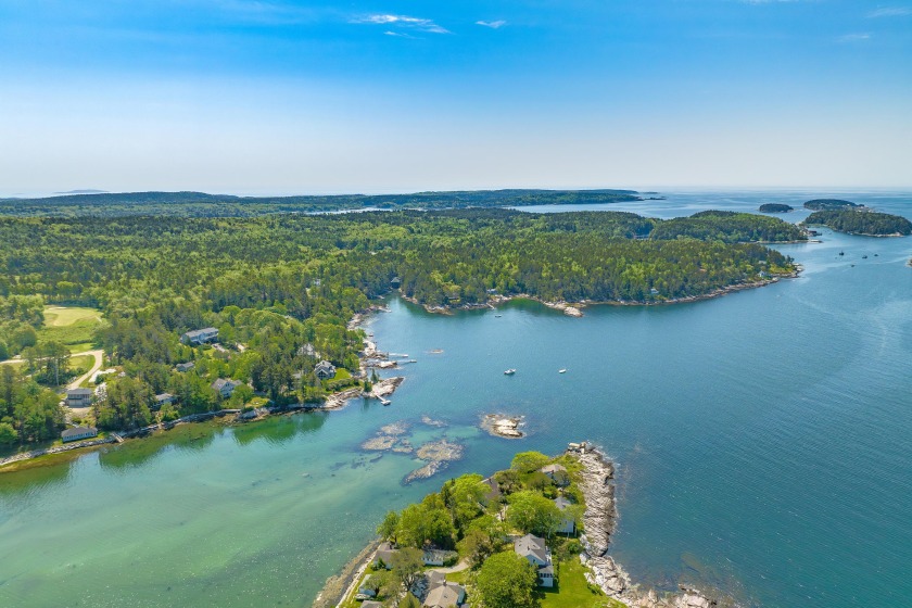 Rarely will you find your own peninsula on the coastal shores of - Beach Lot for sale in Phippsburg, Maine on Beachhouse.com