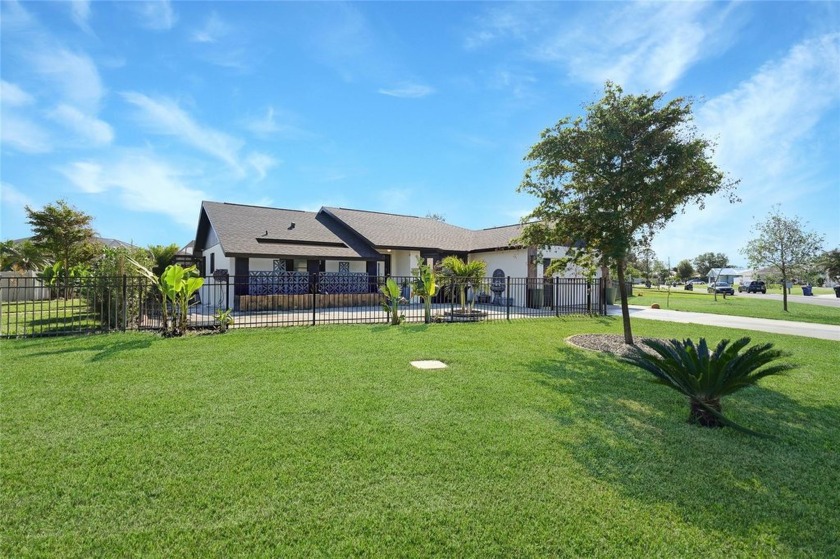 Welcome to this beautifully renovated 3-bedroom, 2-bathroom home - Beach Home for sale in Englewood, Florida on Beachhouse.com