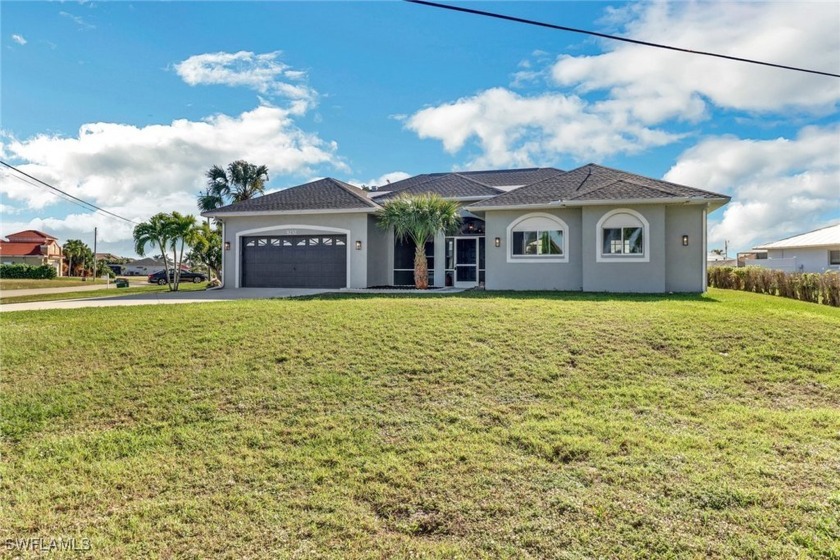 Beautifully remodeled Gulf Access Pool Home! Fabulous location - Beach Home for sale in Cape Coral, Florida on Beachhouse.com