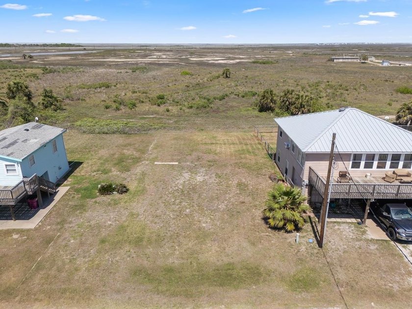 Come build your coastal retreat with views of the Gulf waters! - Beach Lot for sale in Matagorda, Texas on Beachhouse.com
