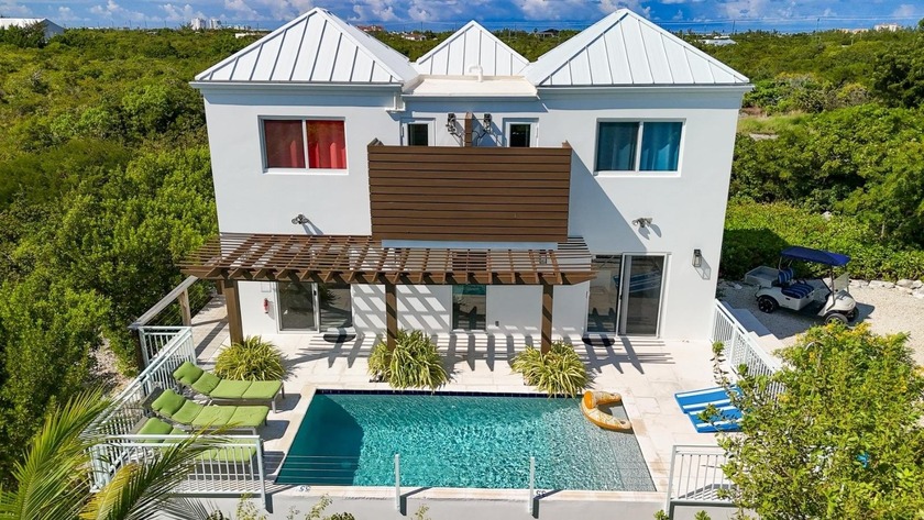 3 bedroom 3 bathroom villa in Long Bay, minutes from The Shore - Beach Home for sale in ,  on Beachhouse.com