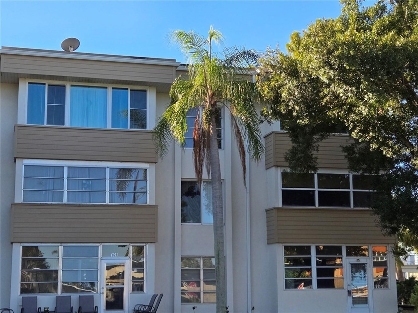 When you stack this condo against the comps, the difference is - Beach Condo for sale in Port Charlotte, Florida on Beachhouse.com