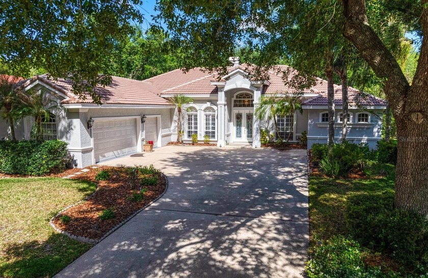 Welcome to this one of a kind Hannah Bartoletta custom built - Beach Home for sale in Tampa, Florida on Beachhouse.com
