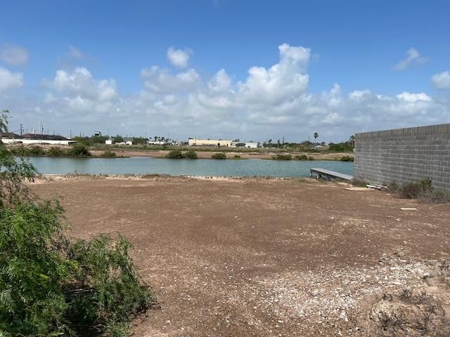 Don't miss this one too!  Waterfront lot on a nice paved drive - Beach Lot for sale in Port Isabel, Texas on Beachhouse.com