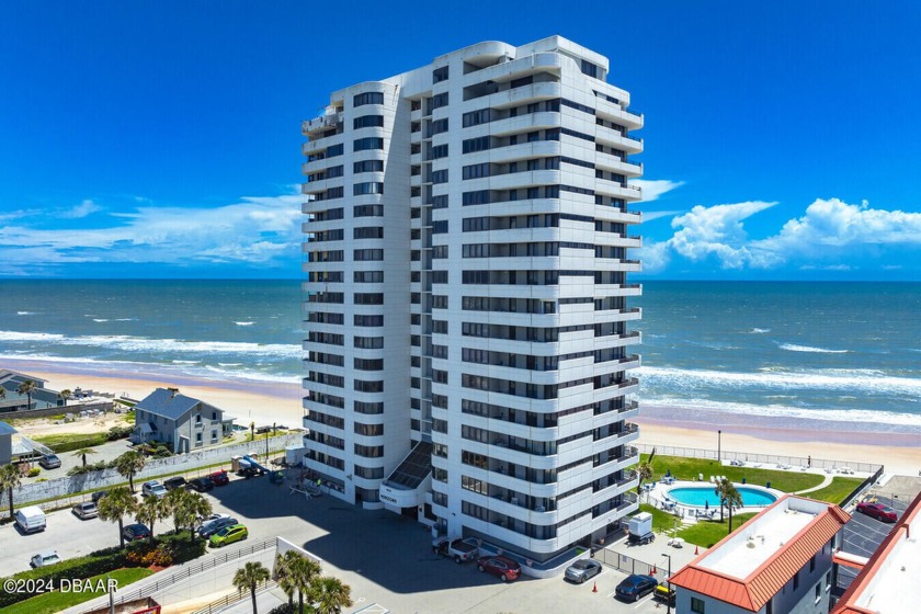 This is your chance to own a slice of paradise!  3-bedrooms, 2- - Beach Condo for sale in Daytona Beach, Florida on Beachhouse.com