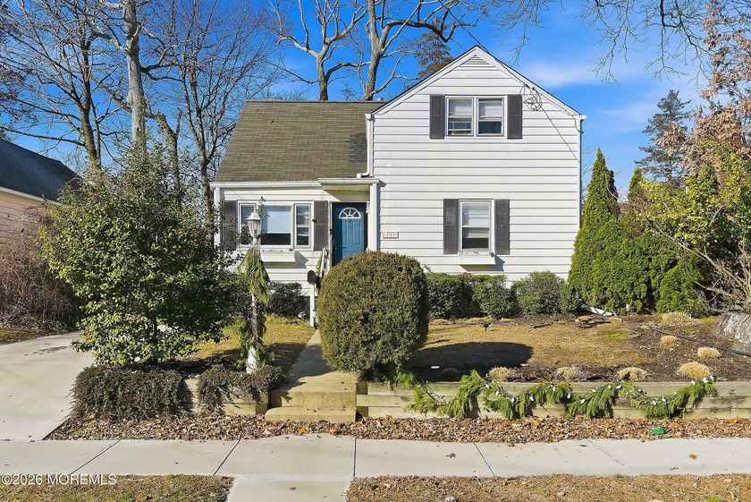 BACK ON THE MARKET! Discover the best of shore living without - Beach Home for sale in Ocean Township, New Jersey on Beachhouse.com