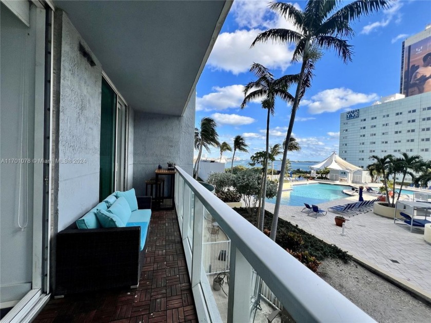 Rare listing Fully updated condo with amazing unblocked view to - Beach Condo for sale in Miami, Florida on Beachhouse.com