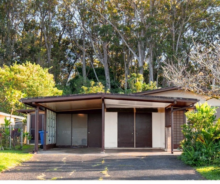 Tucked away in the Heights near the iconic water tower, this - Beach Home for sale in Wahiawa, Hawaii on Beachhouse.com