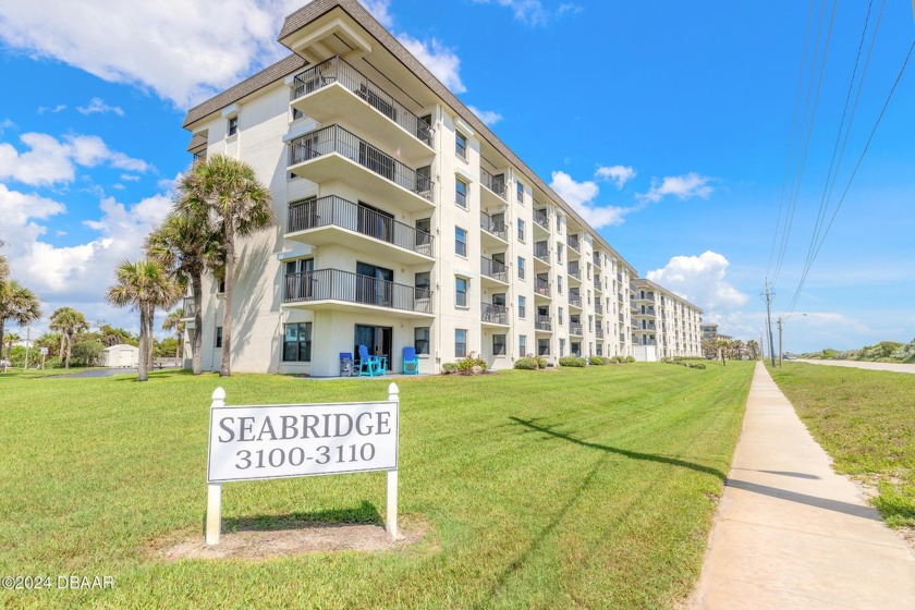 TURN-KEY VACATION HOME - Updated 2 bedrooms, 2 baths, fully - Beach Condo for sale in Ormond Beach, Florida on Beachhouse.com