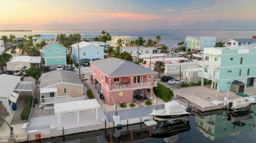 Spectacular Waterfront CBS Home with 50' Dock, 10000 Lb Boat - Beach Home for sale in Key Largo, Florida on Beachhouse.com