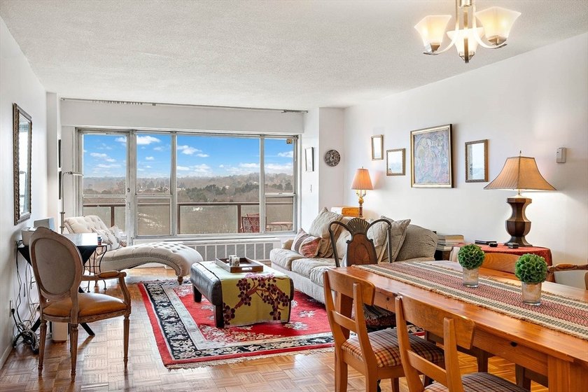 Oversized one bedroom on the 14th floor with a private balcony - Beach Other for sale in Boston, Massachusetts on Beachhouse.com