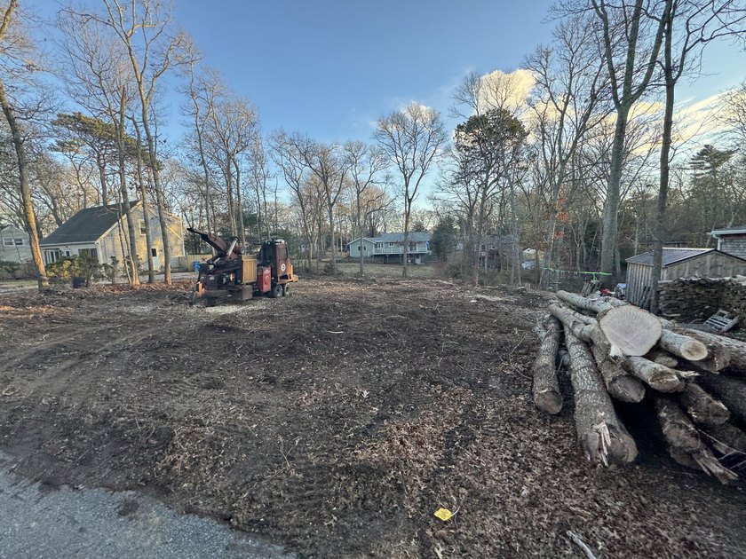 Rare build-to-suit opportunity one of the Cape's most - Beach Lot for sale in East Falmouth, Massachusetts on Beachhouse.com