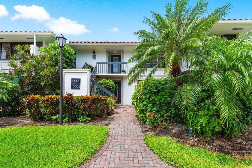 Stunning Double Fairway views of the newly designed North Course - Beach Condo for sale in Boynton Beach, Florida on Beachhouse.com