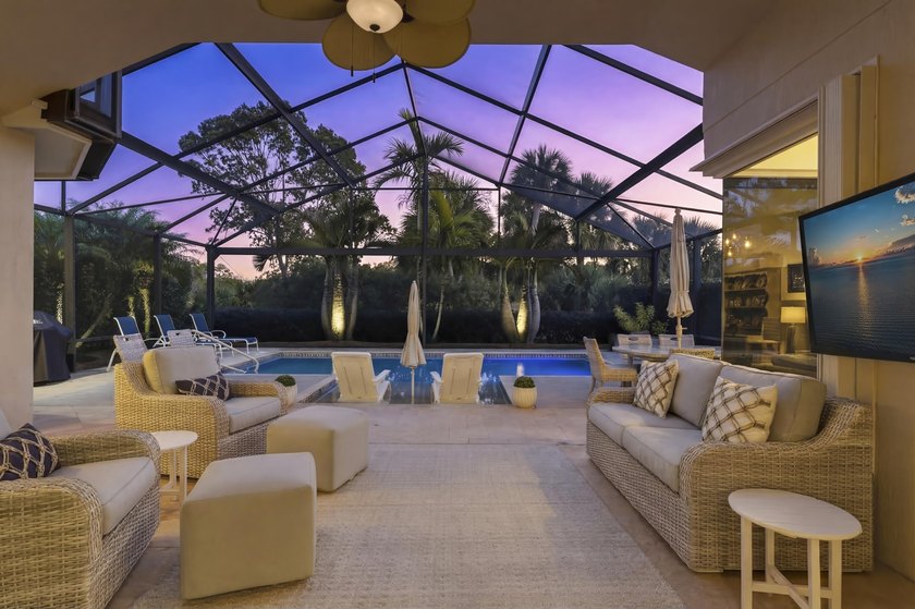 Welcome to this beautifully updated single-family residence in - Beach Home for sale in Jupiter, Florida on Beachhouse.com