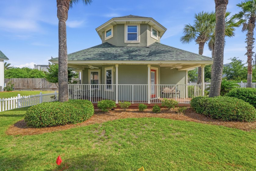 Introducing ''Aloha Cottage'' in Windancer Shores in Miramar - Beach Home for sale in Miramar Beach, Florida on Beachhouse.com