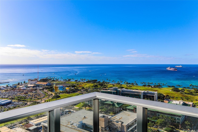 High floor with floor to ceiling windows to take advantage of - Beach Condo for sale in Honolulu, Hawaii on Beachhouse.com