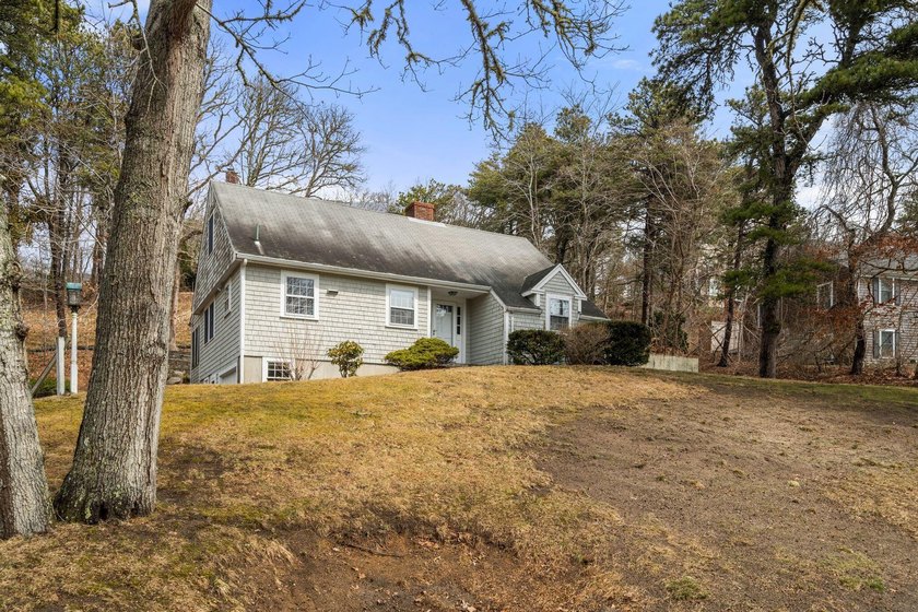 Nestled on a quiet cul-de-sac with deeded access to Lovers Lake - Beach Home for sale in Chatham, Massachusetts on Beachhouse.com